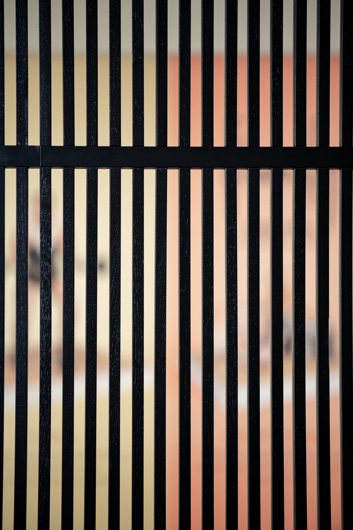 Maatwerk Houten Roomdivider showroom Luxe Vloerenbedrijf