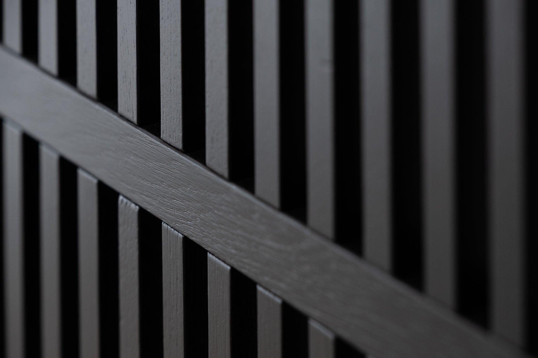 Maatwerk Houten Roomdivider showroom Luxe Vloerenbedrijf