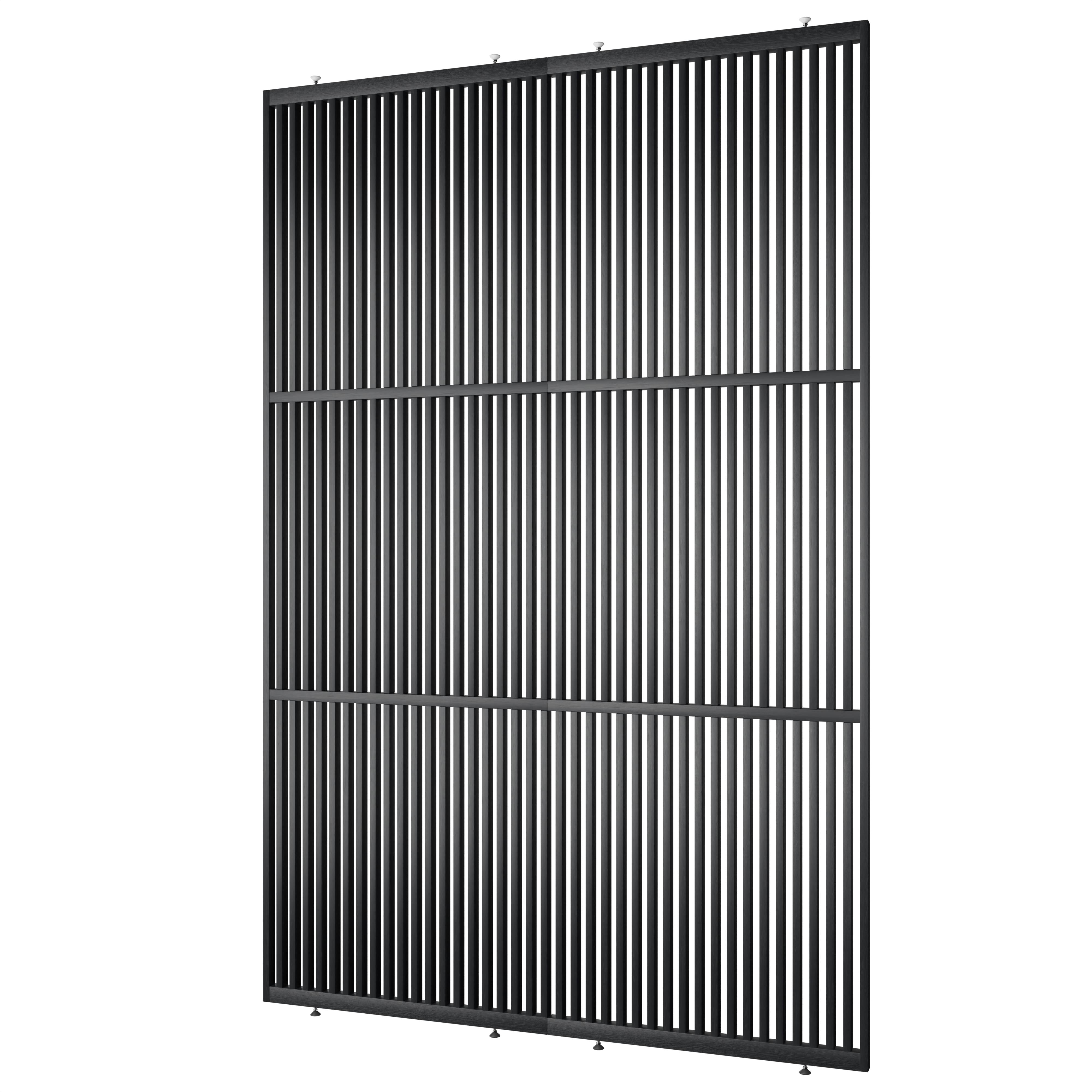 Houten roomdivider met twee gekoppelde delen in XL, in RAL7021 gelakt massief eiken voor een strakke, natuurlijke uitstraling.